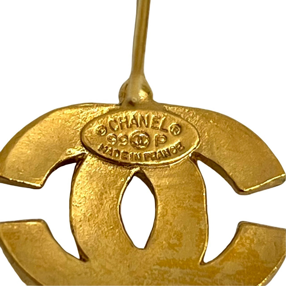 earrings chanel