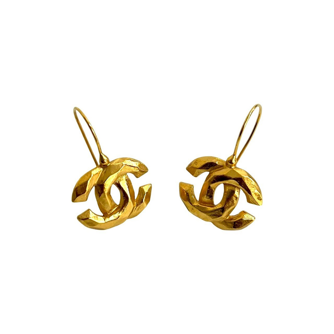 earrings chanel