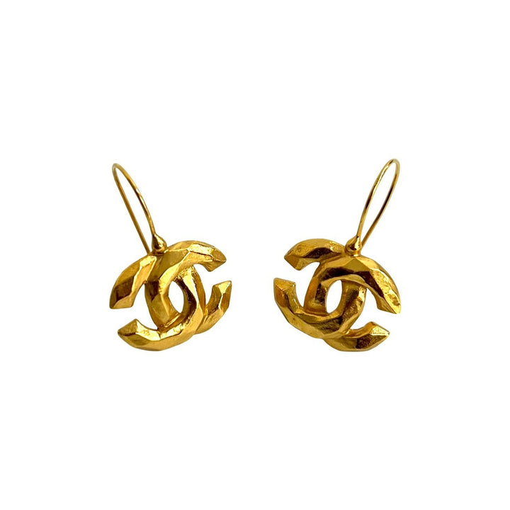 earrings chanel