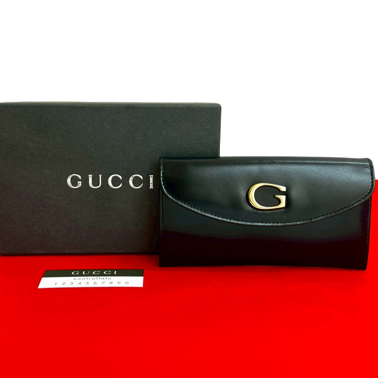 GUCCI グッチ　ケース　小銭入れ 管理番号【b38】 GUCCI（グッチ） Off The Grid Card Case カードケース 小銭入れ付き