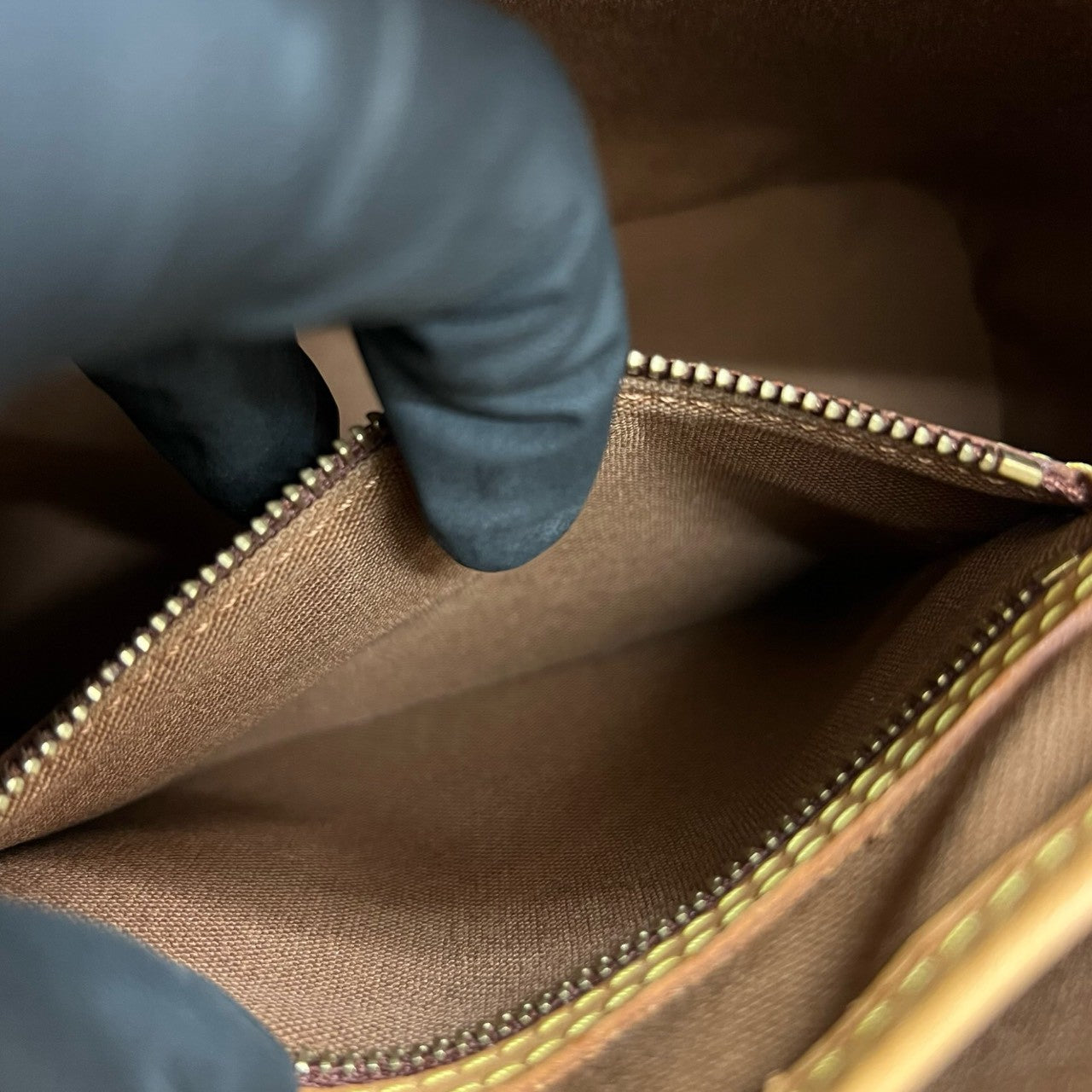 LOUIS VUITTON ルイヴィトン (Vintage) ヴァヴァン PM ハンドバッグ – Trip