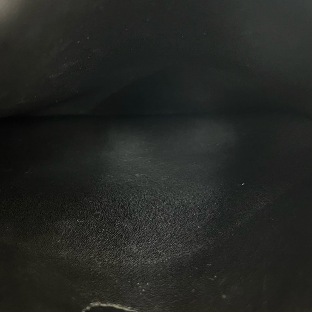 handbag prada