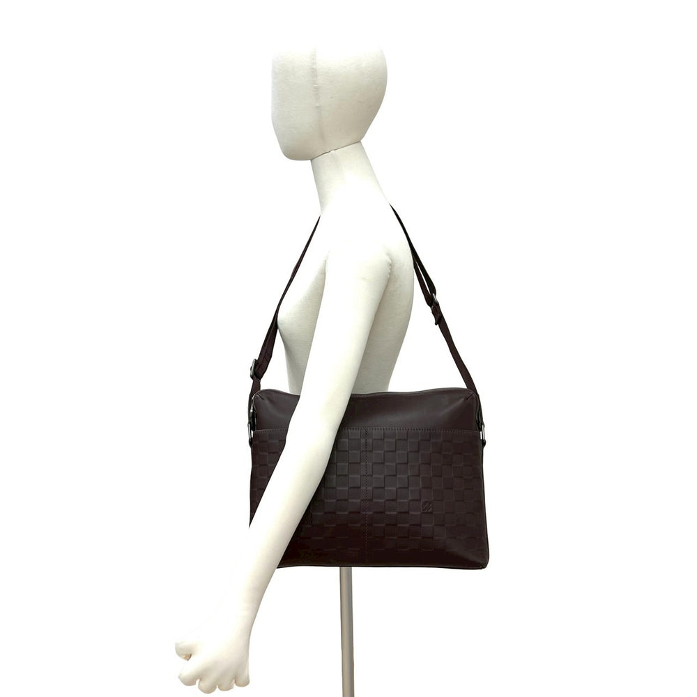 ショルダーバッグ ルイヴィトン カリプソ