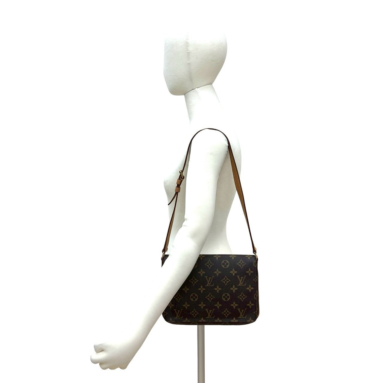 LOUIS VUITTON ルイヴィトン (Vintage) ミュゼット タンゴ ショルダー