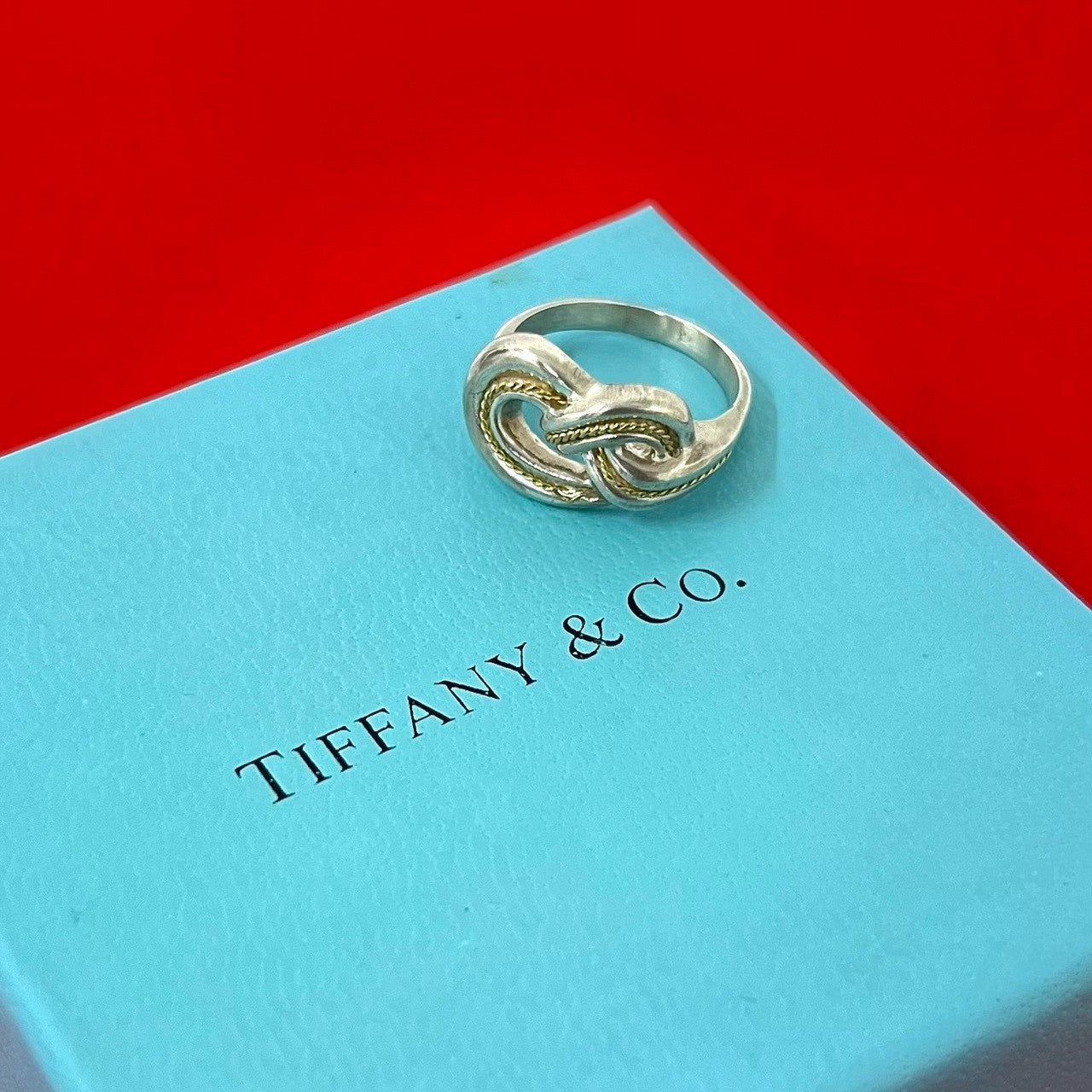 TIFFANY&Co. ティファニー ツイスト リング 925 K18 750YG 指輪 – Trip TIFFANY&Co. ティファニー ツイスト リング 925 K18 750YG 指輪 – Trip
