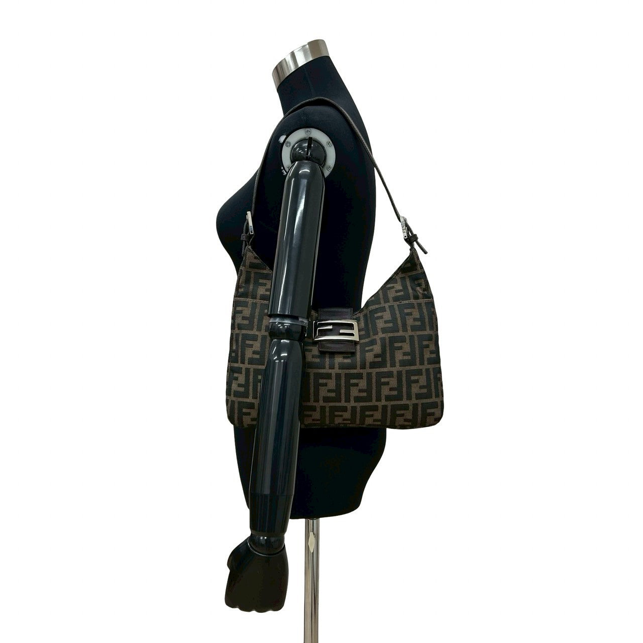 FENDI フェンディ マンマバケット ショルダーバッグ 黒 ブラック FENDI フェンディ (Vintage) マンマバケット ショルダーバッグ – Trip