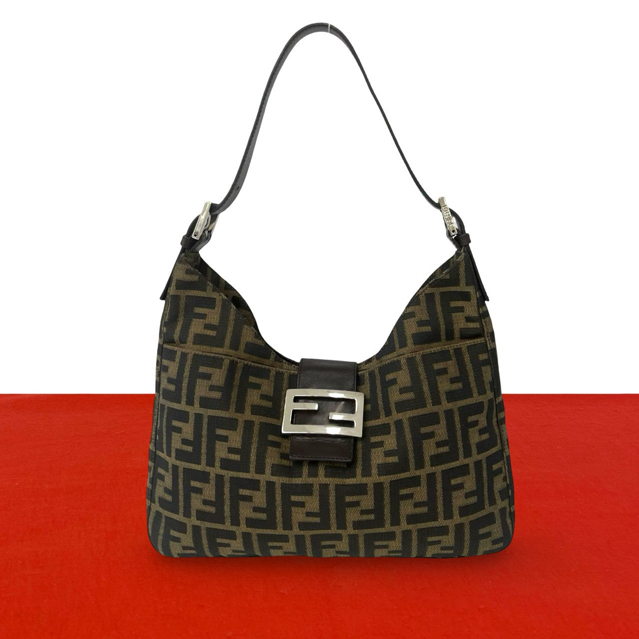 FENDI　フェンディ　12M FENDI フェンディ (Vintage) ショルダーバッグ – Trip