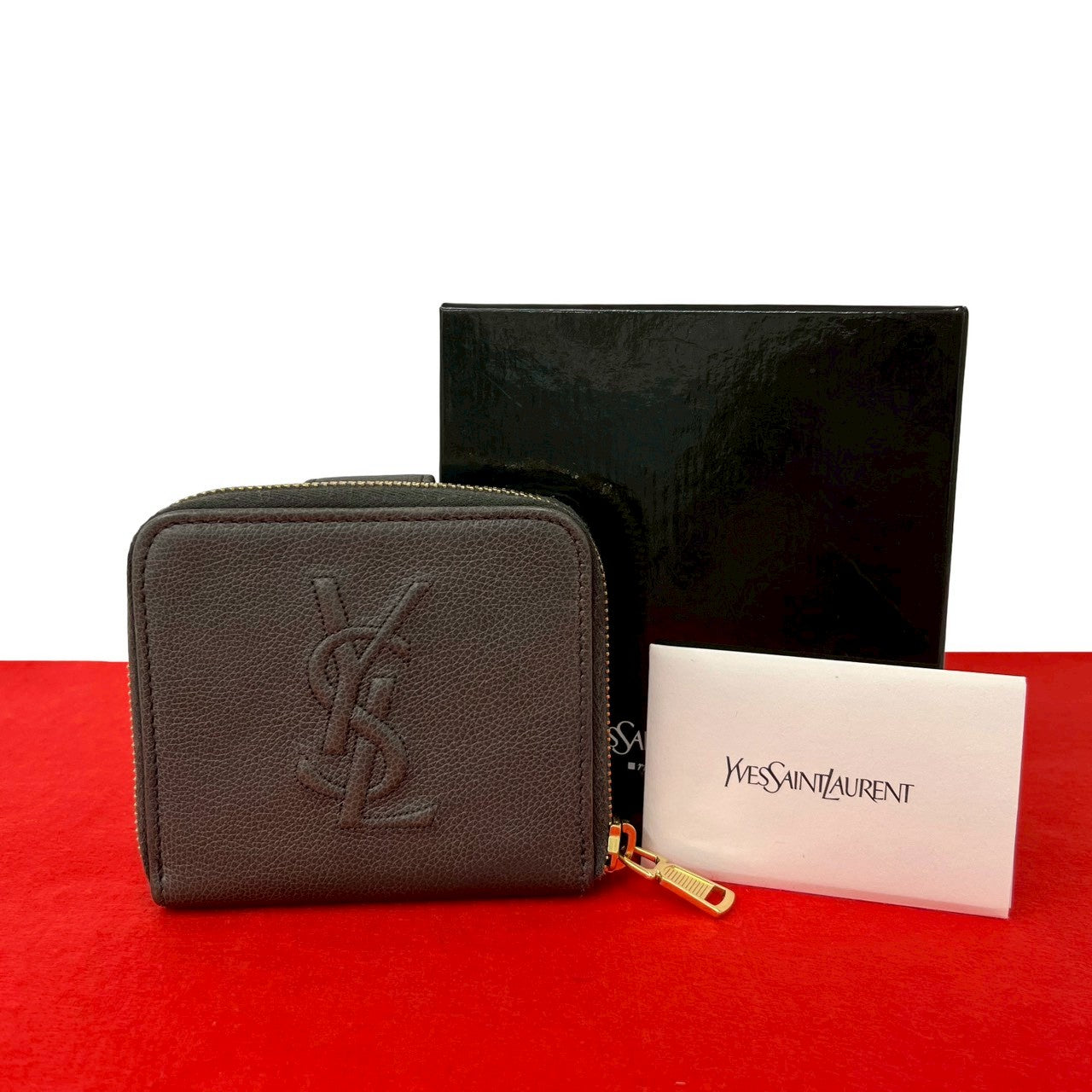YVES SAINT LAURENT イヴ・サンローラン 二つ折り財布 – Trip
