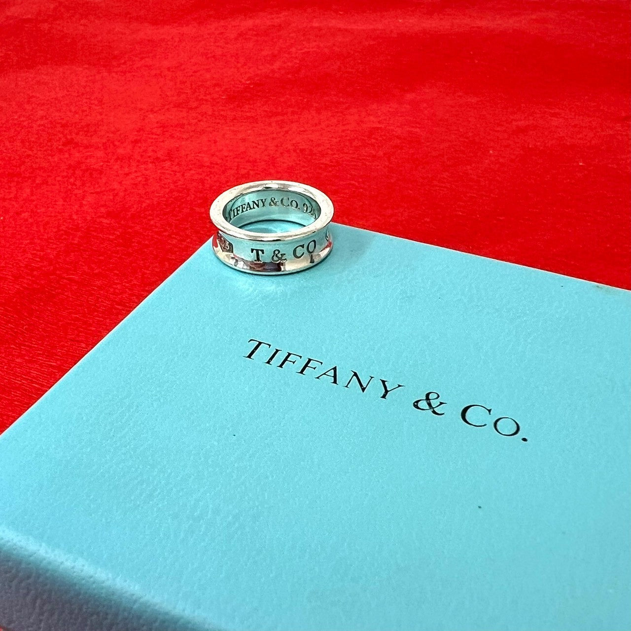 TIFFANY&Co. ティファニー ナローリング 指輪 – Trip