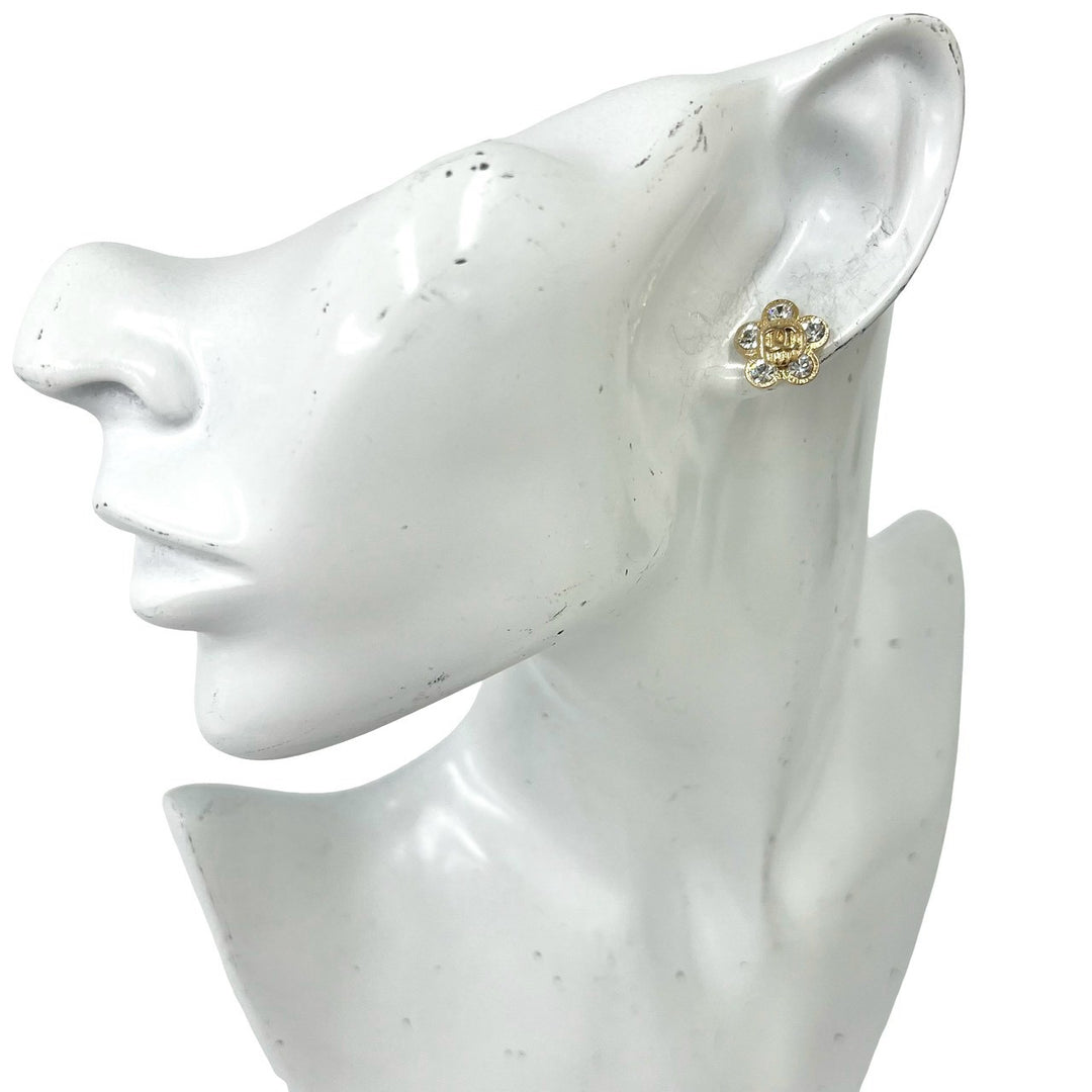 ピアス シャネル