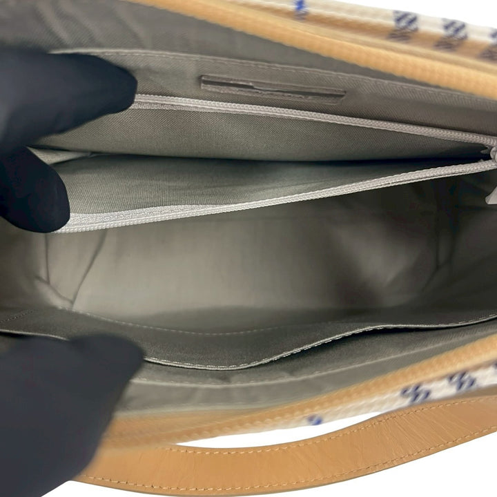 handbag burberry