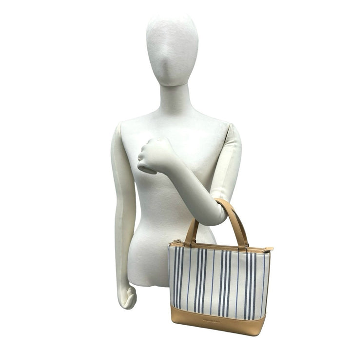 handbag burberry