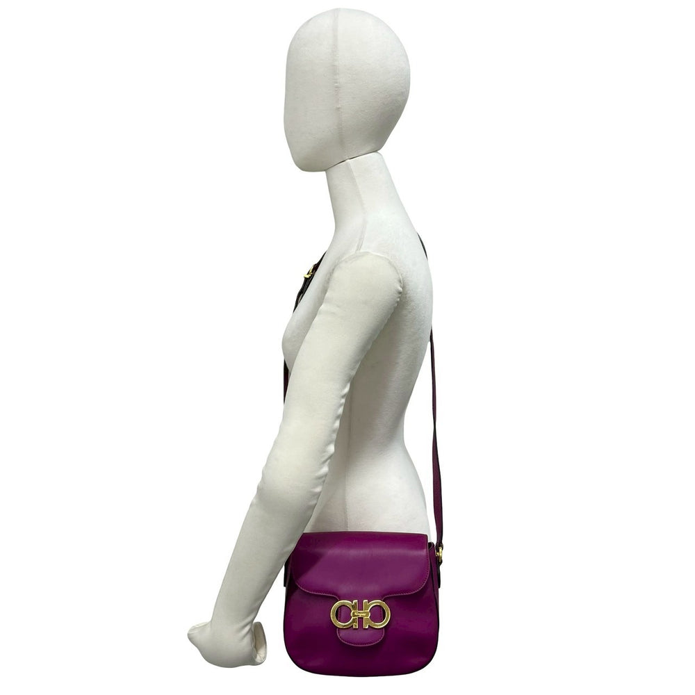 shoulder bag salvatore ferragamo