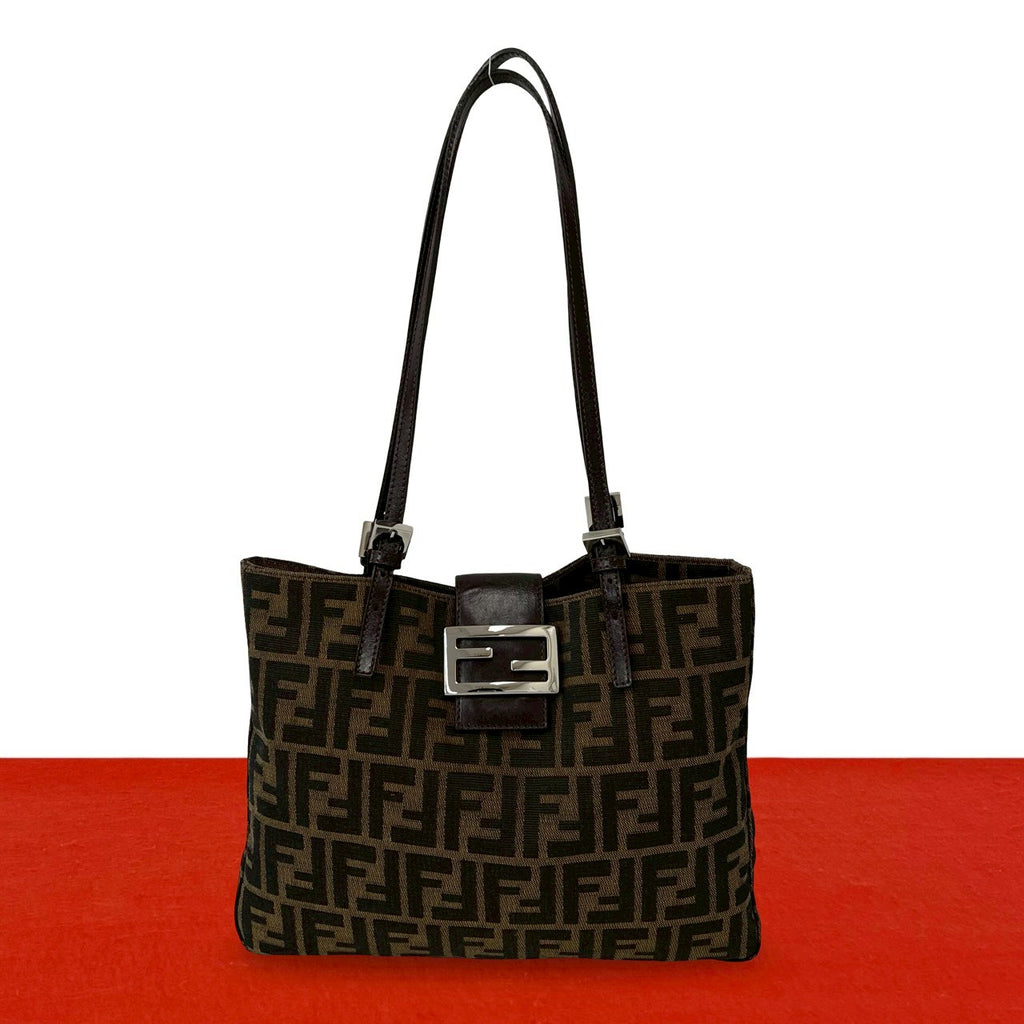 ✨️専用ページ✨️FENDI フェンディ ヴィンテージ ショルダーバッグ FENDI フェンディ (Vintage) ショルダーバッグ – Trip