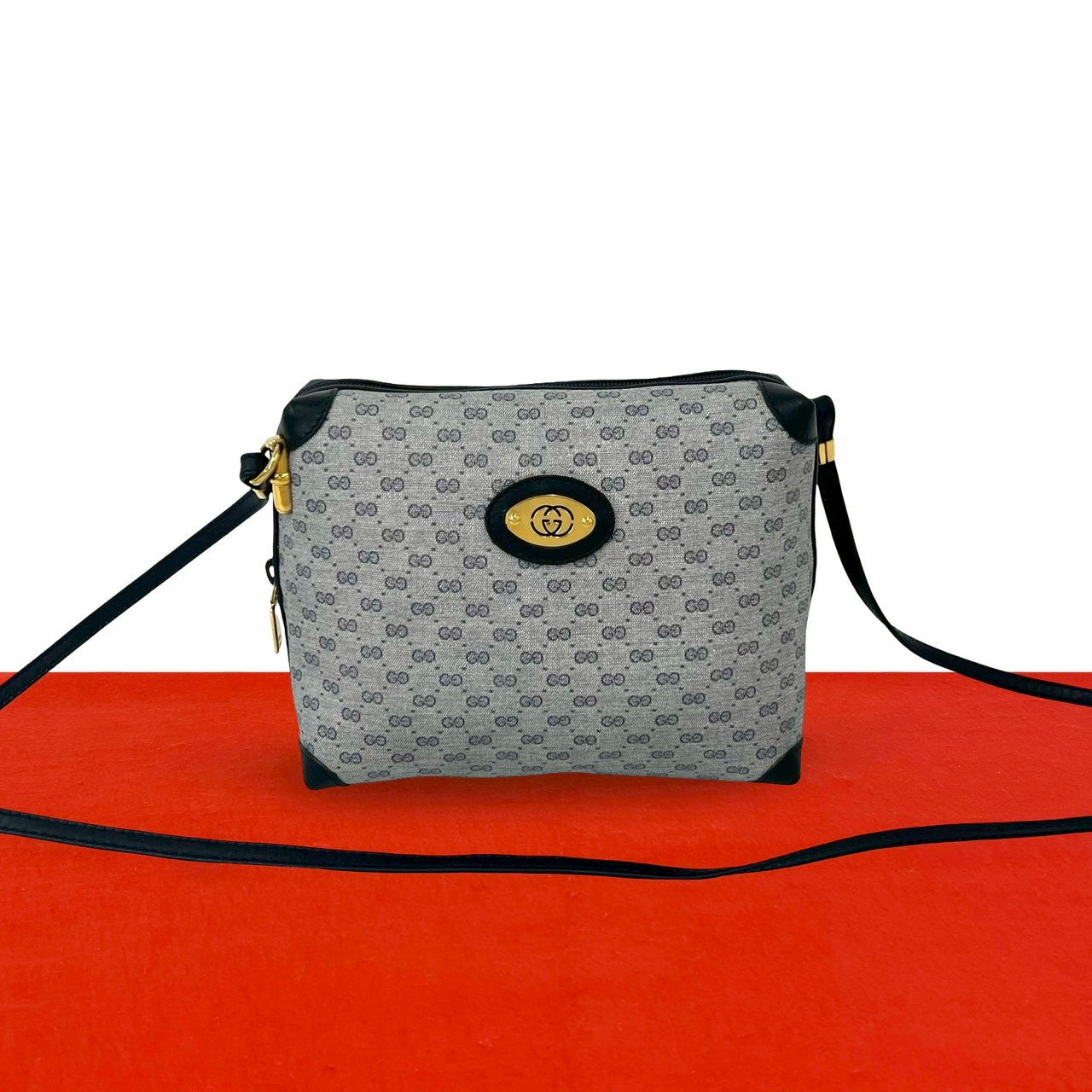 GUCCI バッグ GUCCI グッチ (Vintage) ショルダーバッグ – Trip