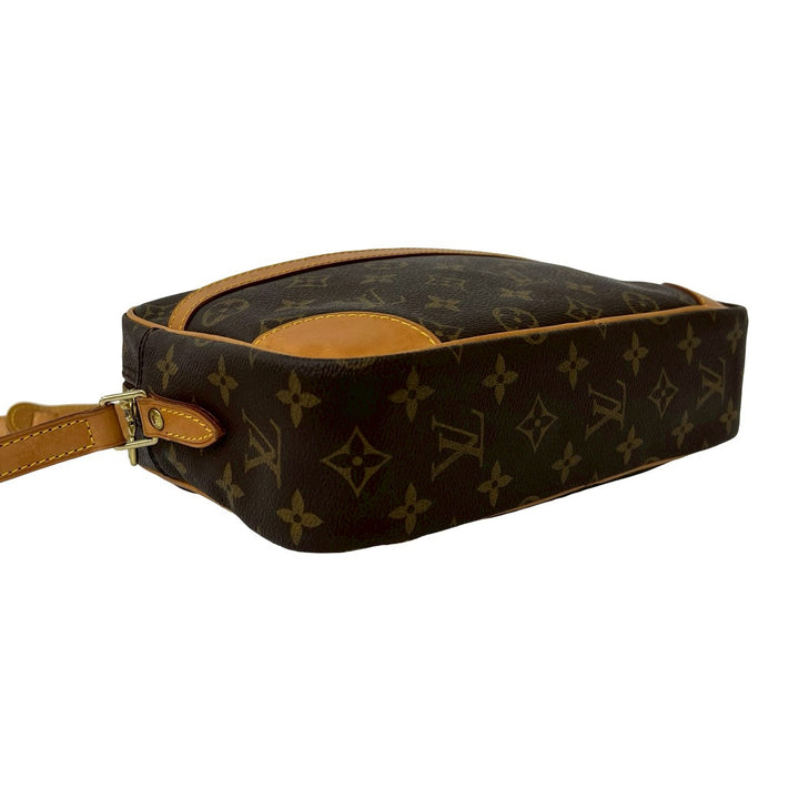 Shoulder bag Louis Vuitton Trocadero 28