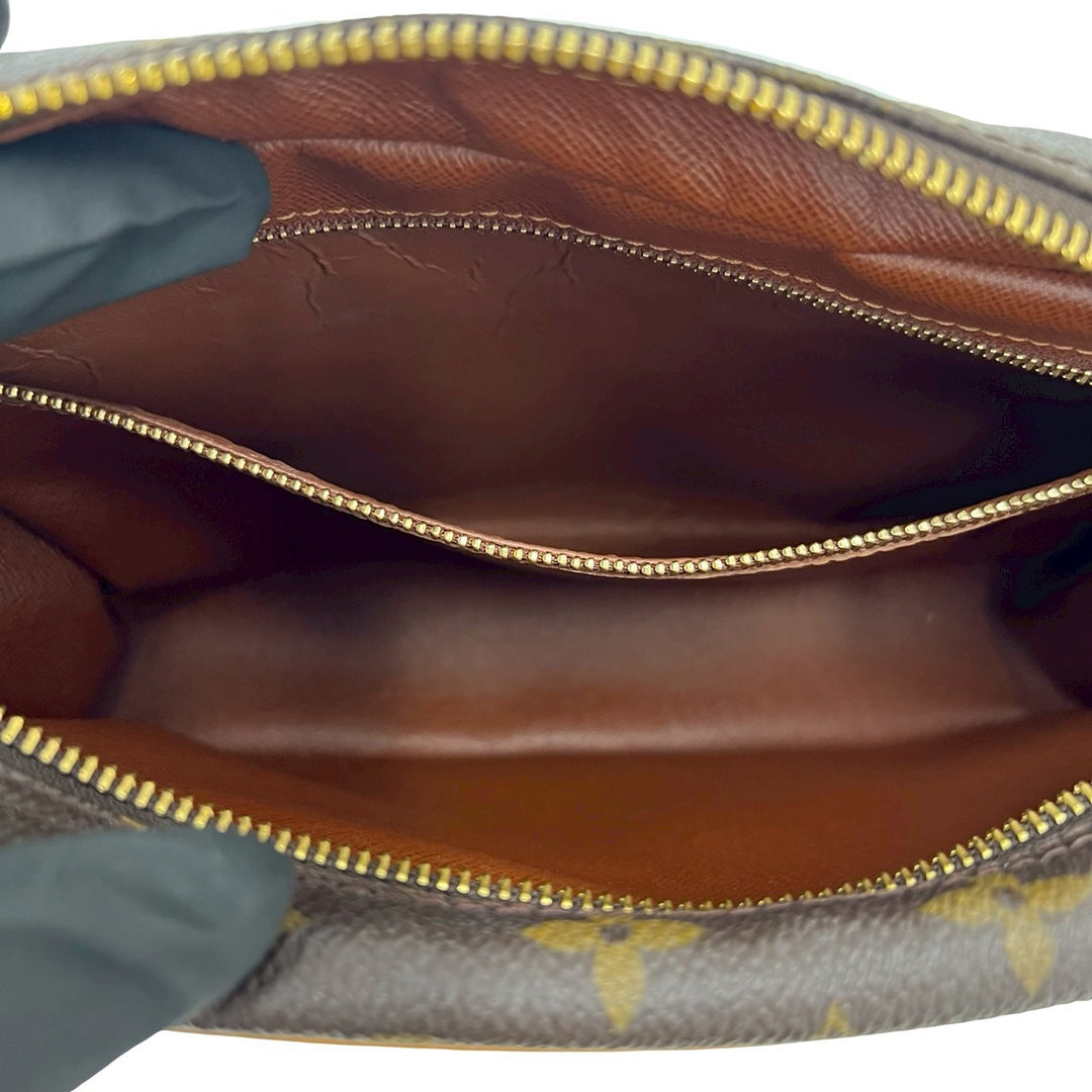 Shoulder bag Louis Vuitton Trocadero 28