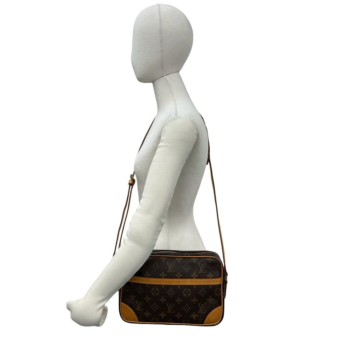 LOUIS VUITTON ルイヴィトン (Vintage) トロカデロ 28 ショルダー