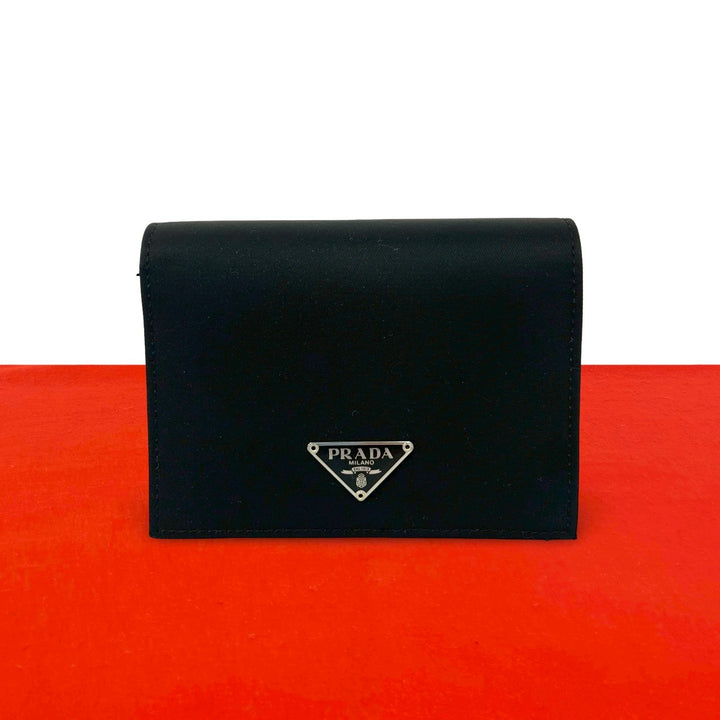 bifold wallet prada