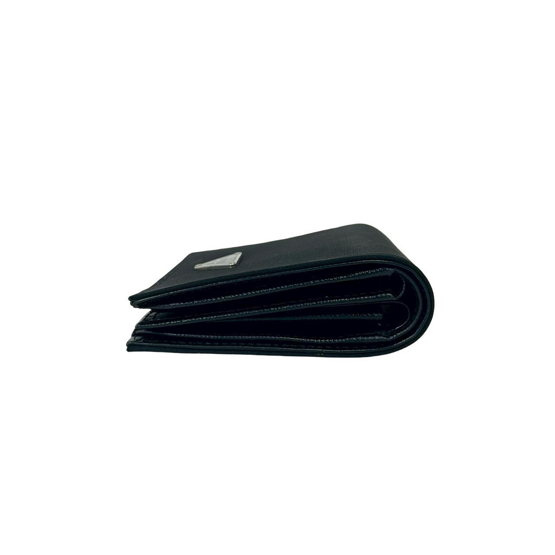 bifold wallet prada