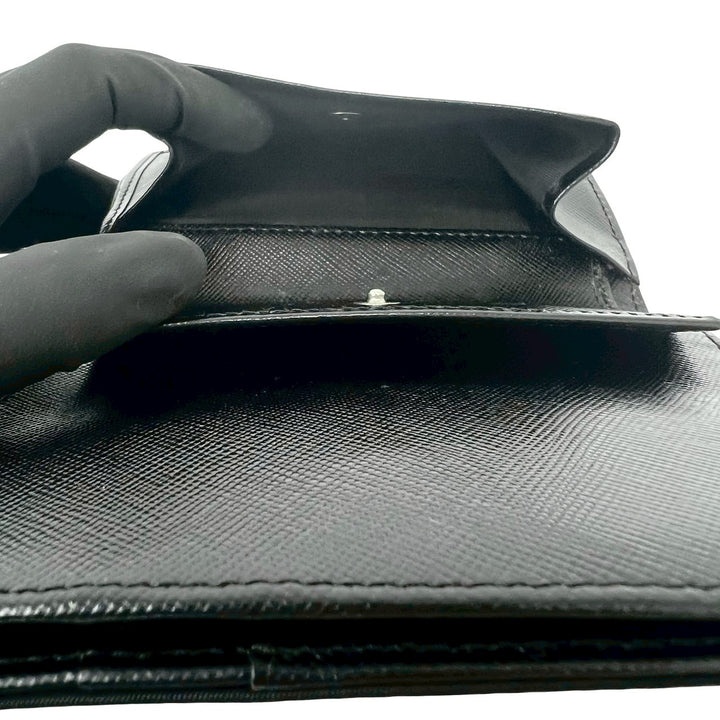 bifold wallet prada
