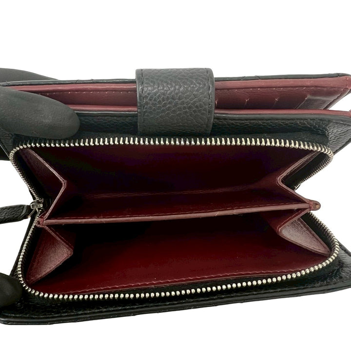 bifold wallet chanel
