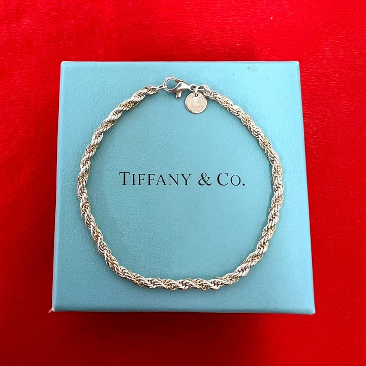 blurRubbingTiffany Twisted Rope BureRubbingCut
