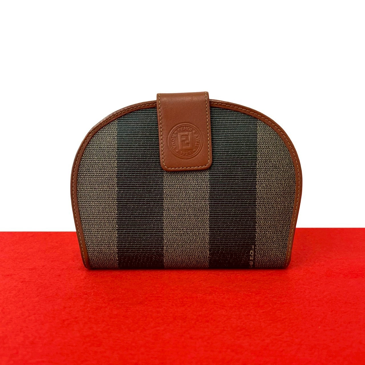 FENDI フェンディ (Vintage) 二つ折り財布 – Trip