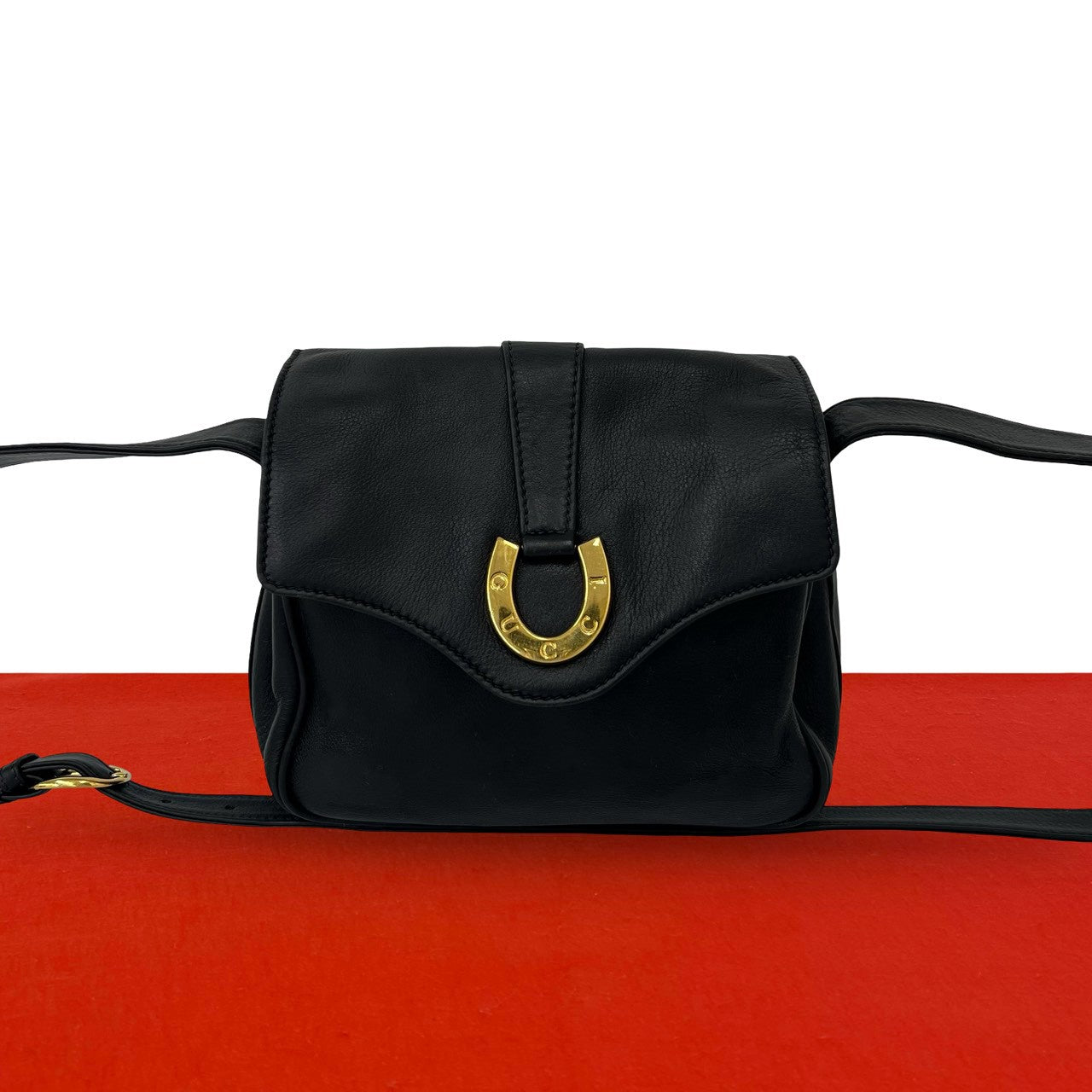 GUCCI グッチ ショルダーバッグ – Trip