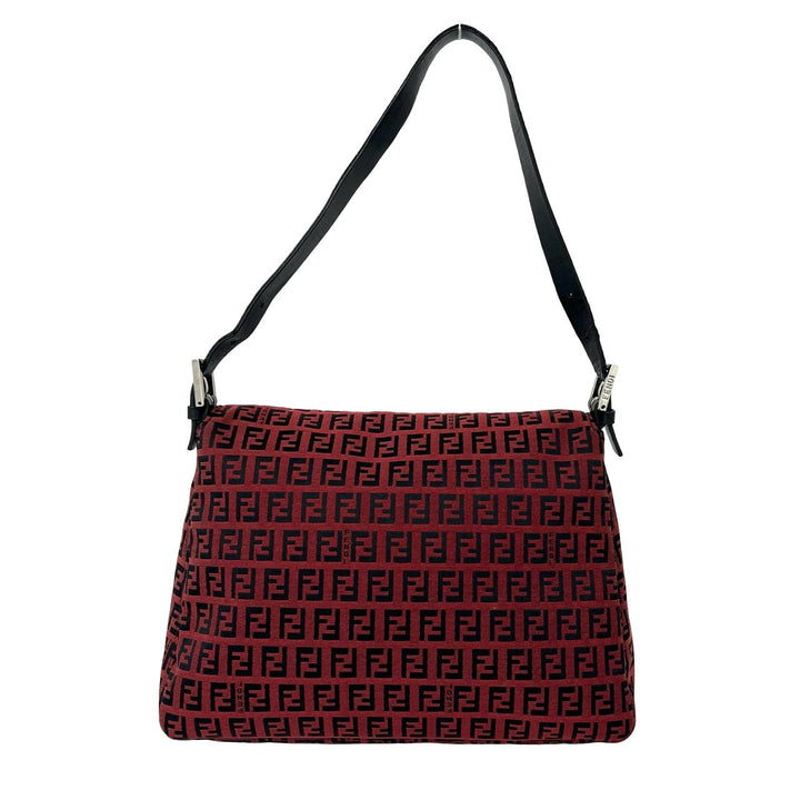 ショルダーバッグ フェンディ マンマバケット