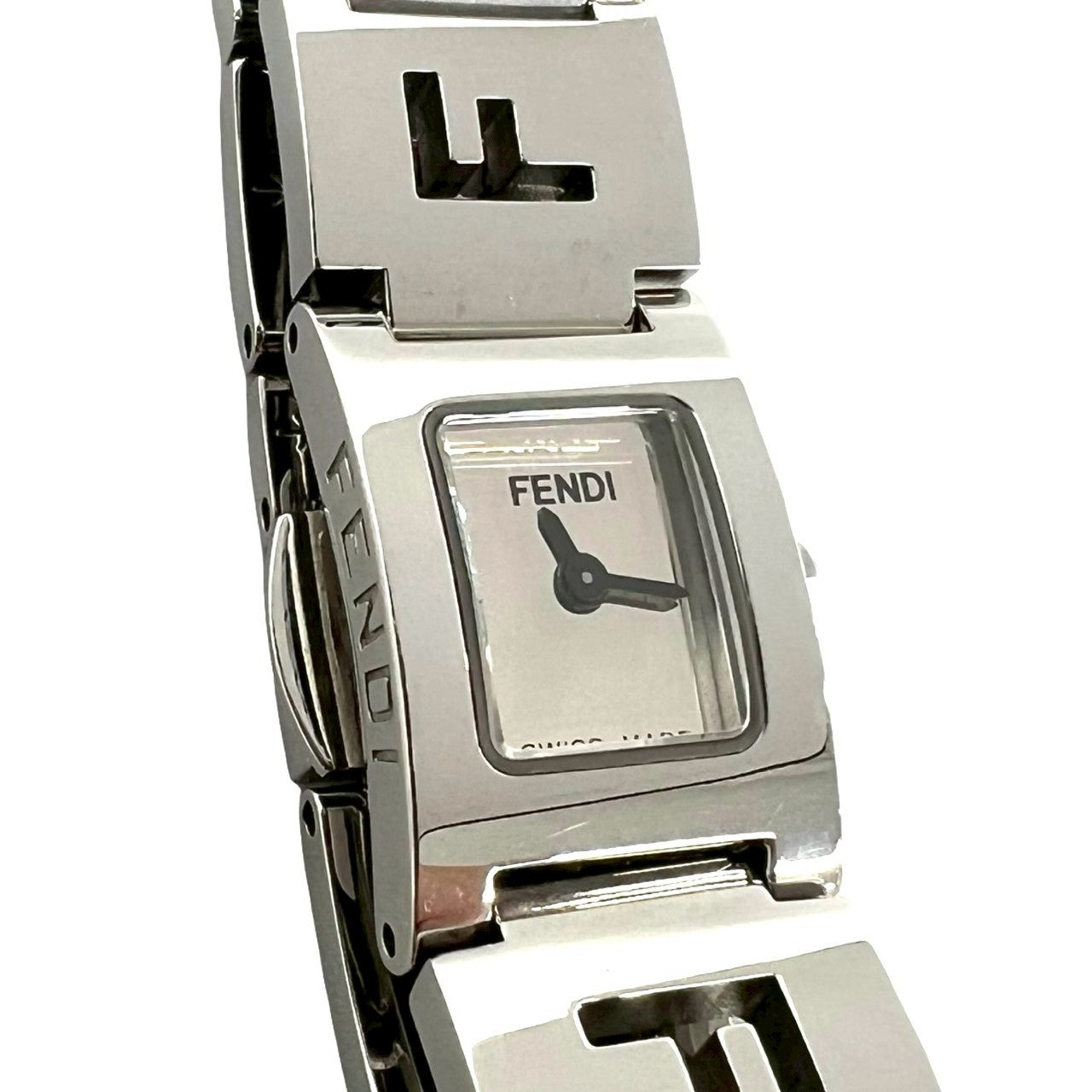 FENDI フェンディ 腕時計 3150L レディース　箱付　不動 FENDI フェンディ 3150L 腕時計 – Trip