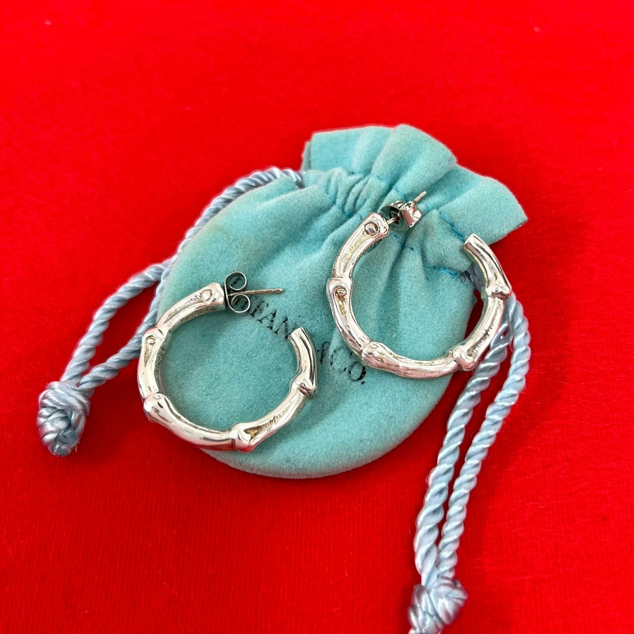 TIFFANY&Co. ティファニー バンブー フープピアス シルバー　ピアス TIFFANY&Co. ティファニー (Vintage) バンブー フープ ピアス – Trip