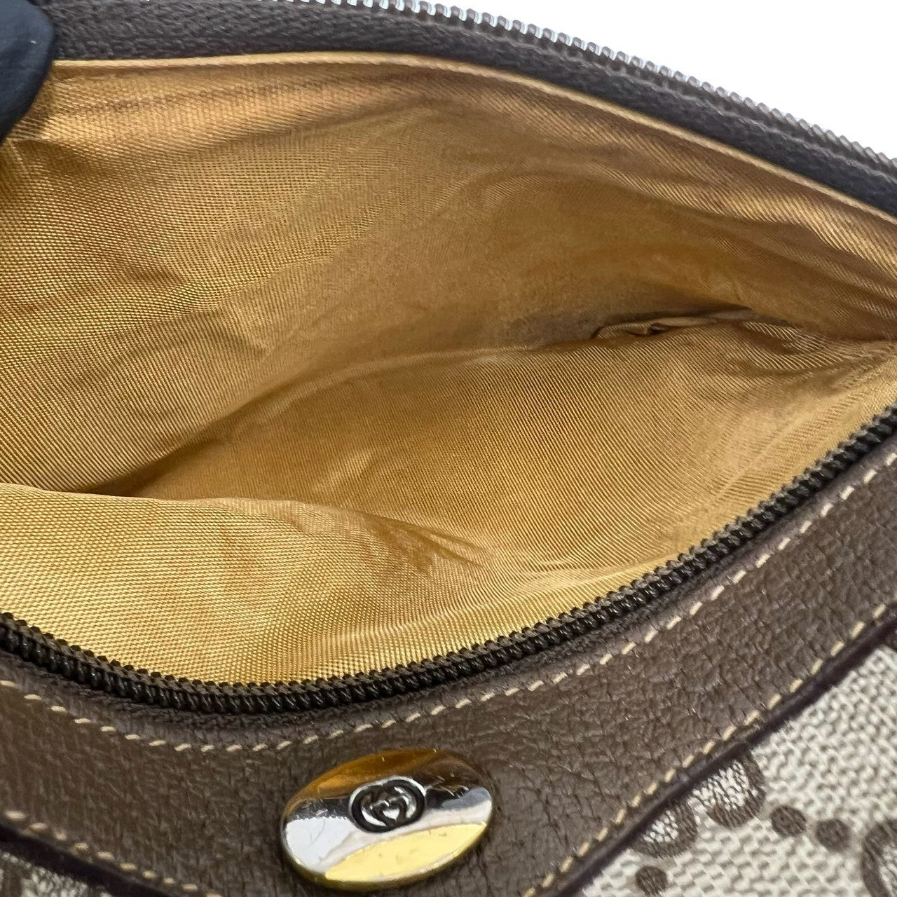GUCCI グッチ (Vintage) ショルダーバッグ – Trip
