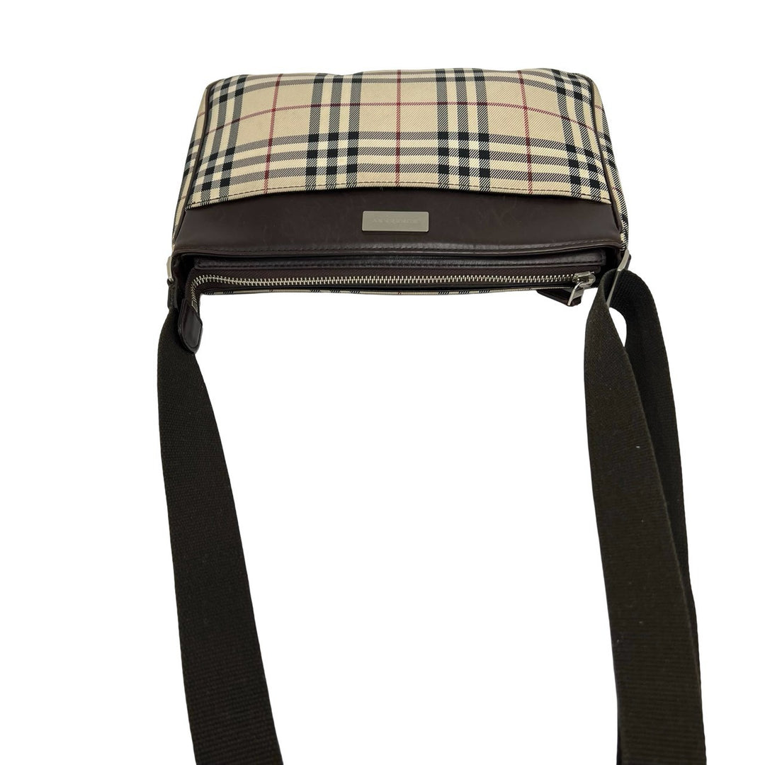 ショルダーバッグ バーバリー