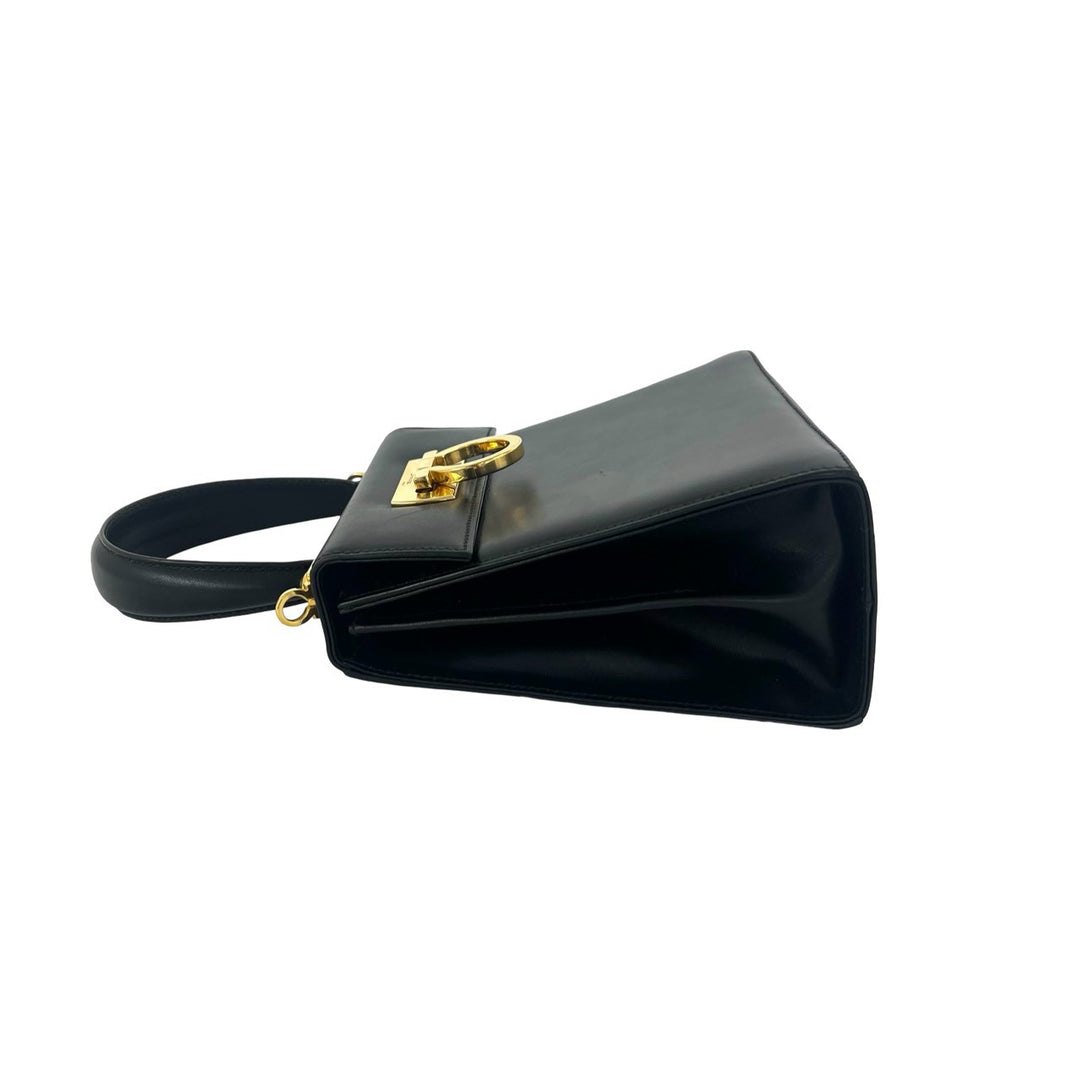 shoulder bag salvatore ferragamo