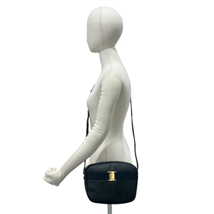 shoulder bag salvatore ferragamo