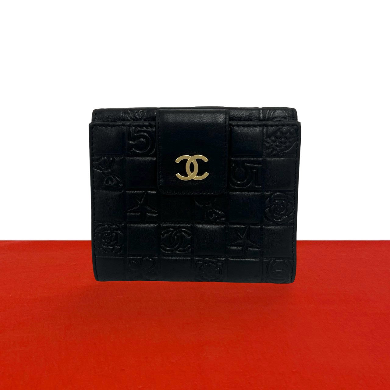 CHANEL シャネル 二つ折り財布 – Trip