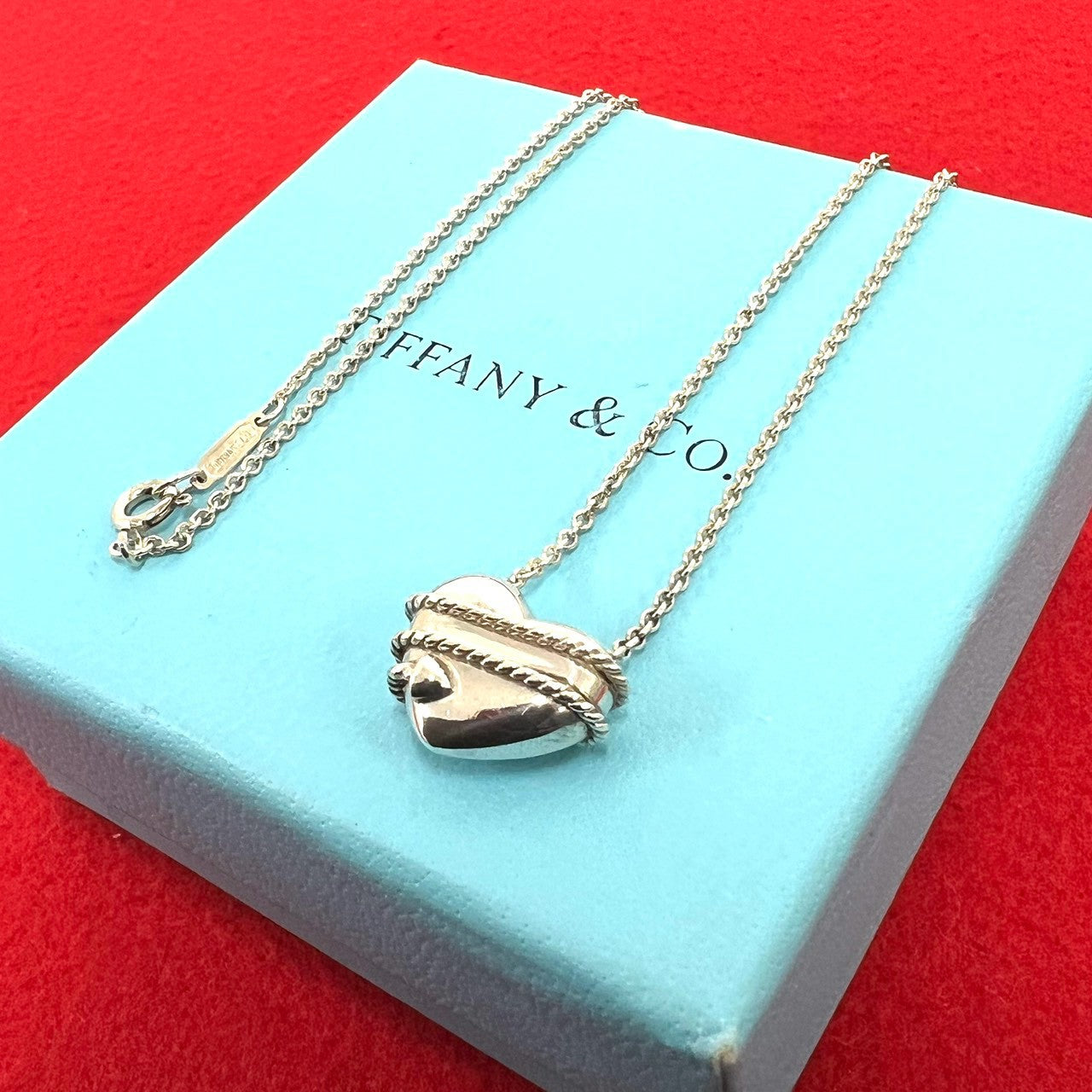 Tiffany & Co. アロー ネックレス TIFFANY&Co. Tiffany (Vintage) Heart & Arrow Necklace – Trip