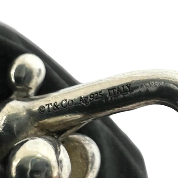 blurRubbingTiffany Hardware Small BureRubbingCut