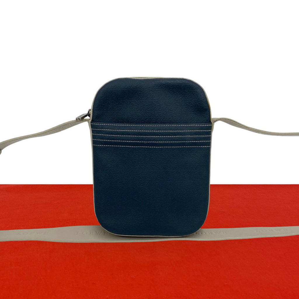 LOEWE ロエベ ショルダーバッグ – Trip