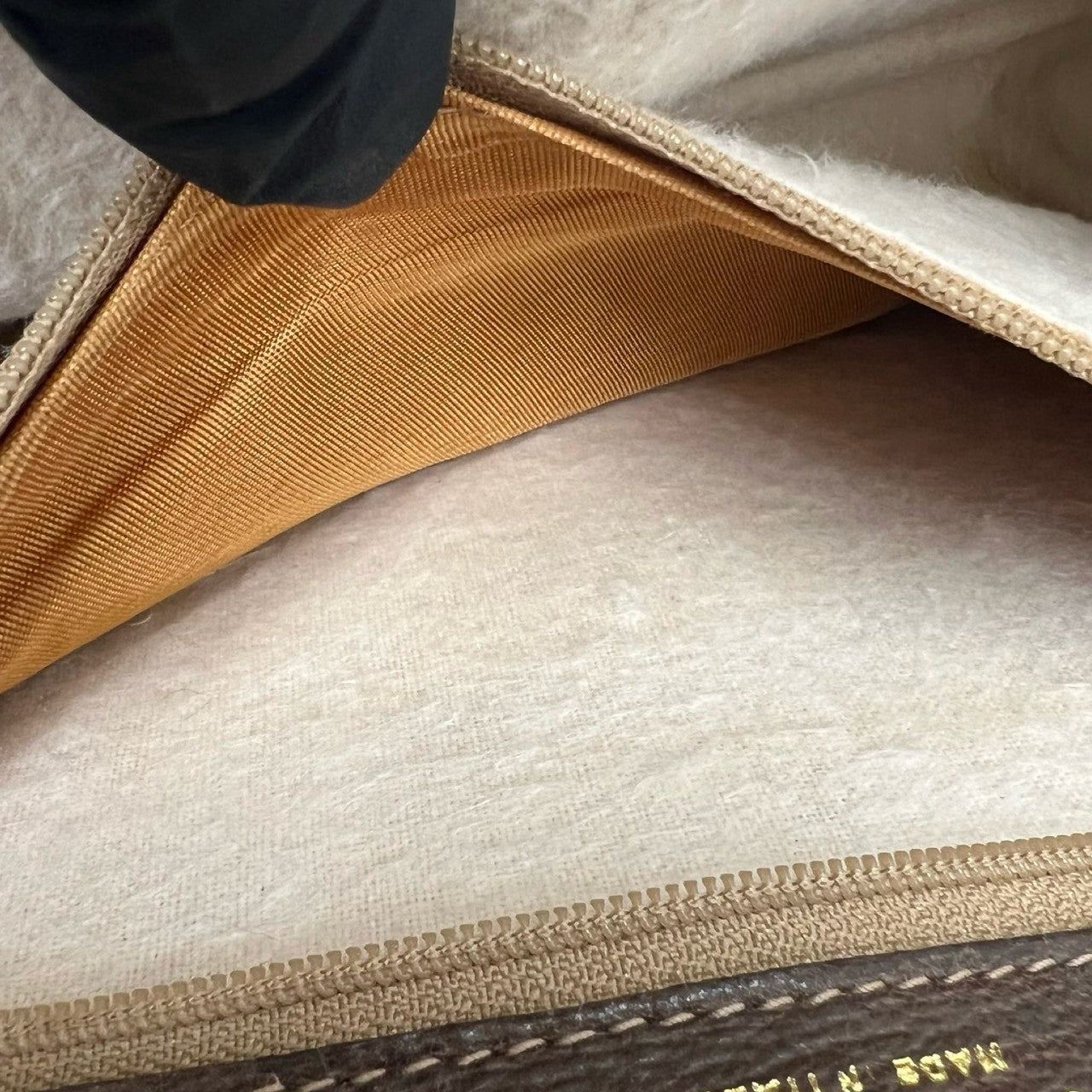GUCCI グッチ (Vintage) ショルダーバッグ – Trip