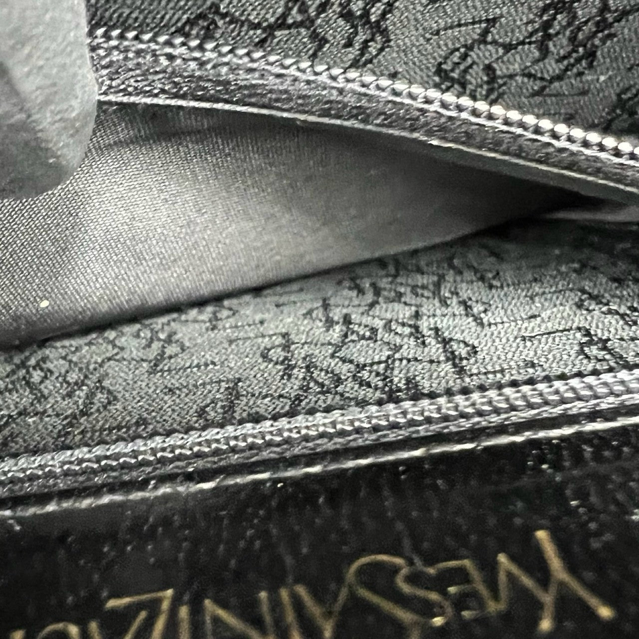 YVES SAINT LAURENT イヴ・サンローラン (Vintage) ショルダーバッグ