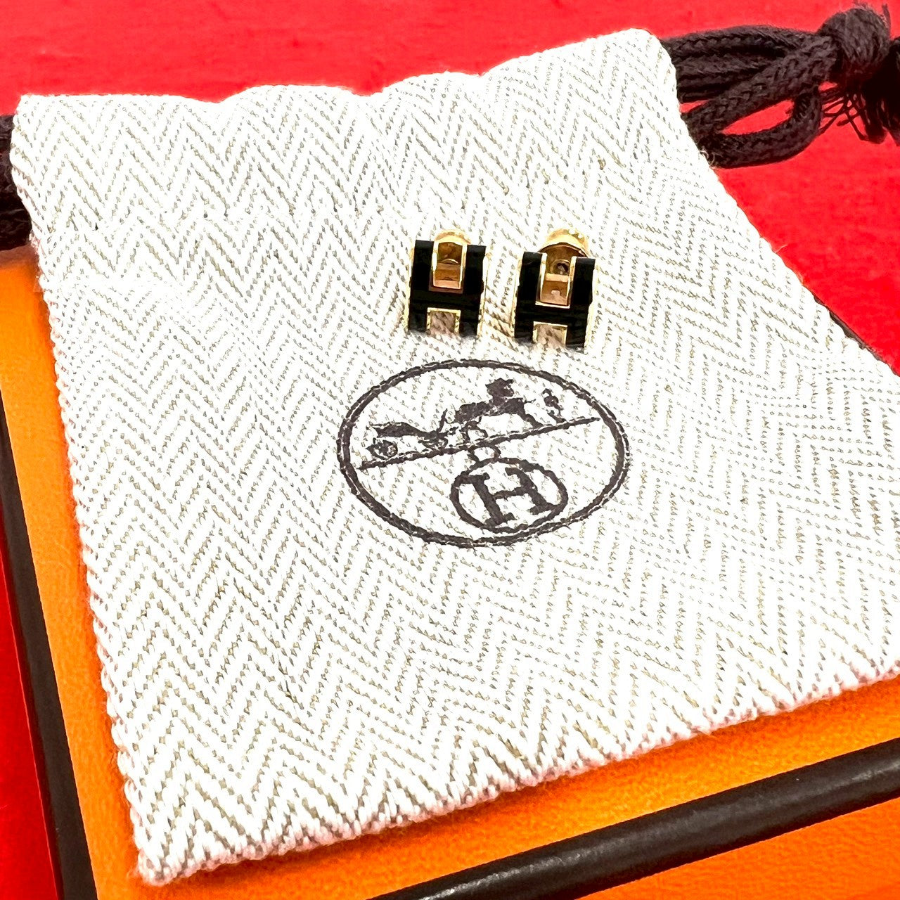 HERMES エルメス　グランアッシュチャーム　イエロー×ブラック　美品 HERMES エルメス ポップアッシュ H ピアス – Trip