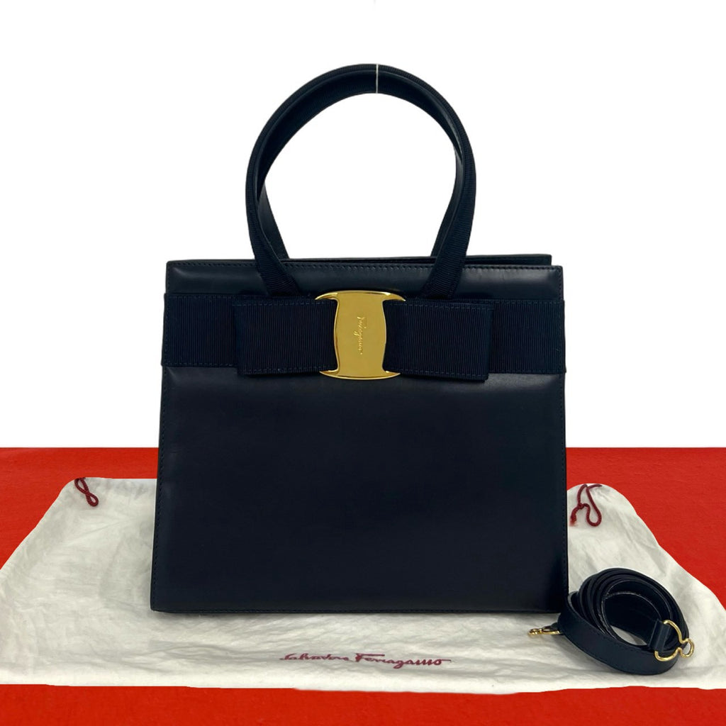 Salvatore Ferragamo - Salvatore Ferragamo サルバトーレ フェラガモ ヴィンテージアンサンブルシルクカーディガン  ブラック M Salvatore Ferragamo サルヴァトーレフェラガモ (Vintage) ショルダー