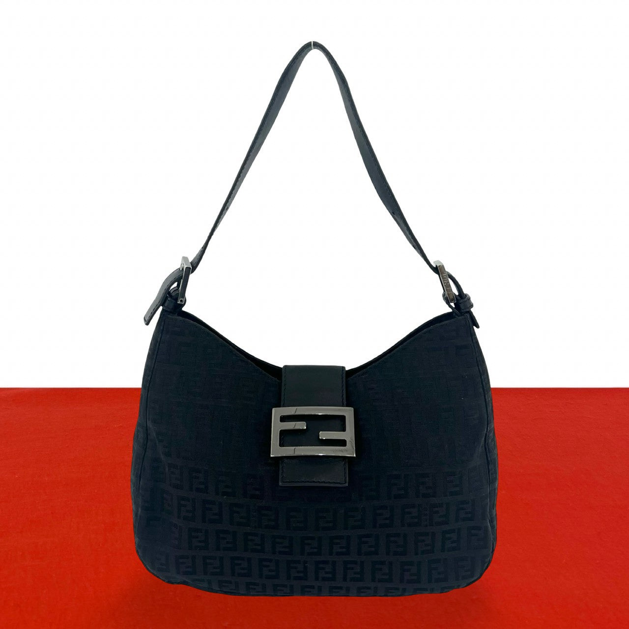FENDI フェンディ ショルダーバッグ – Trip