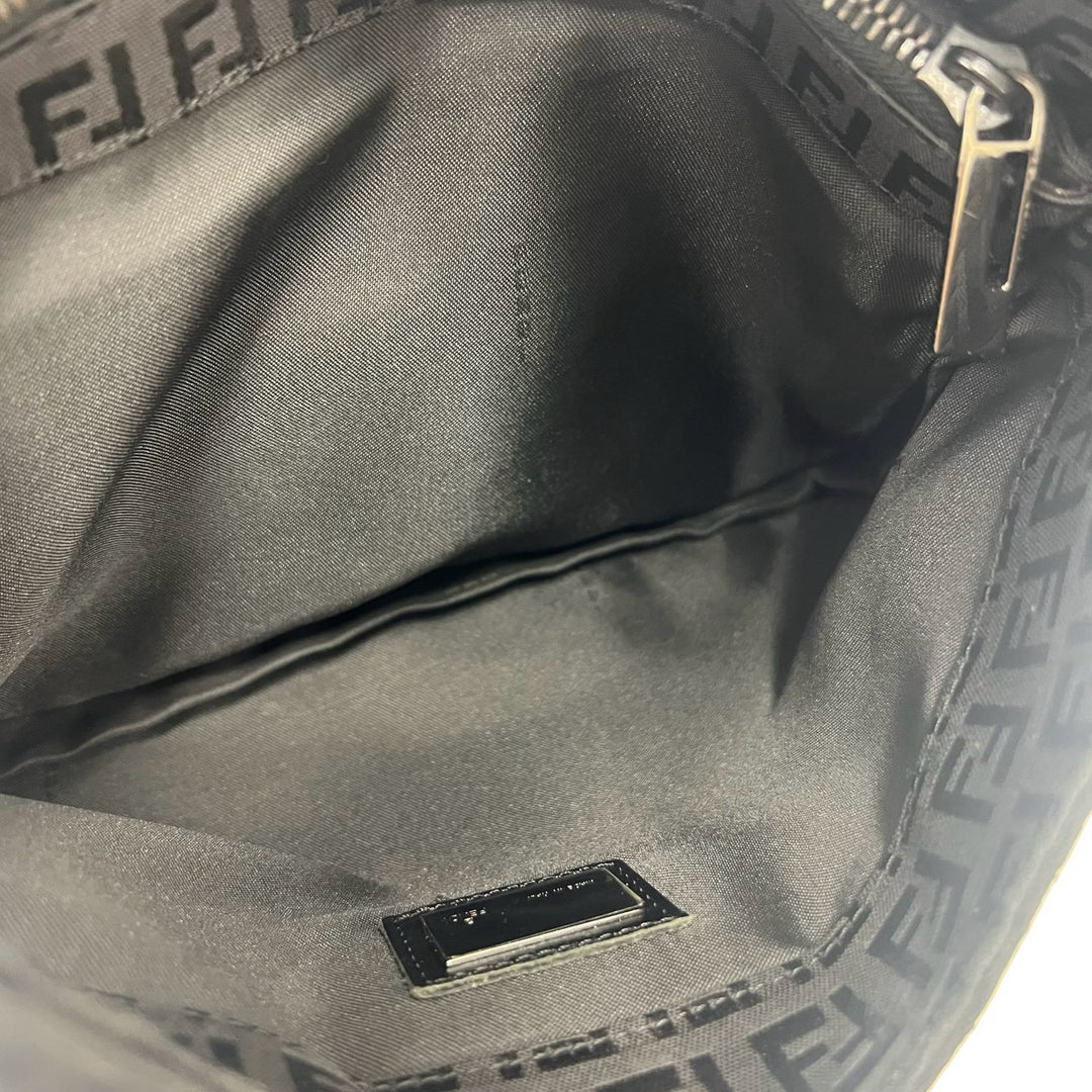 ショルダーバッグ フェンディ