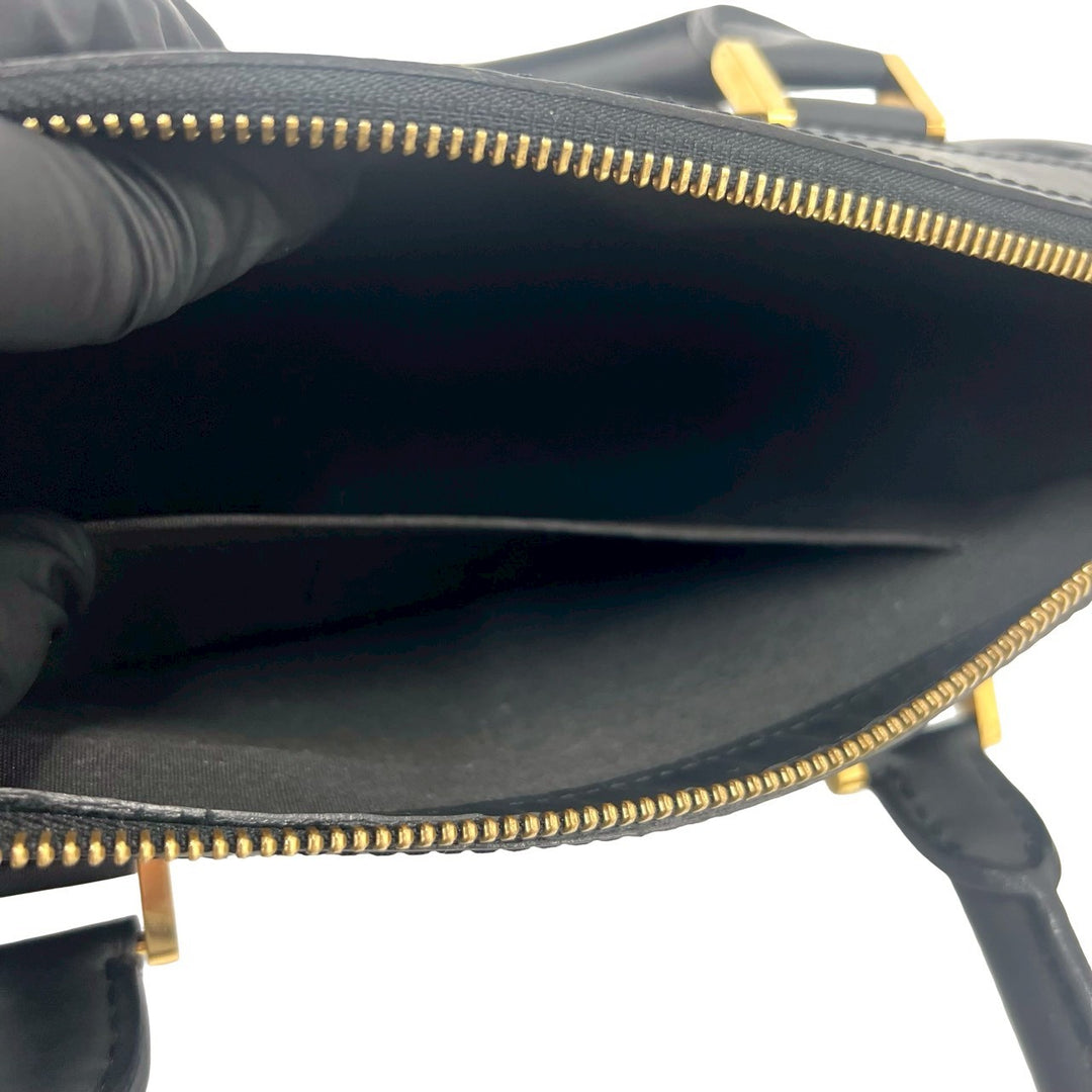Shoulder bag Louis Vuitton D'Anura PM