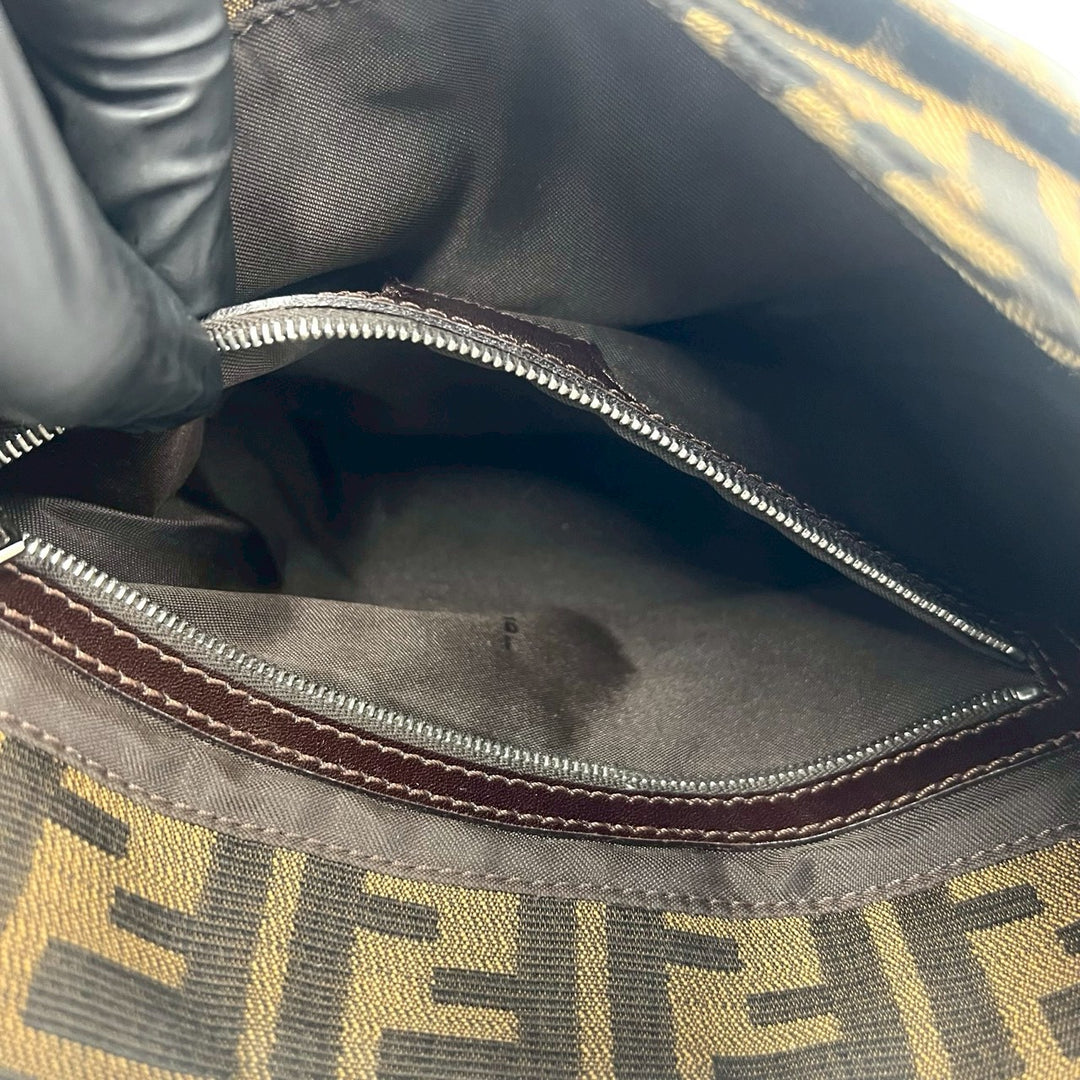 shoulder bag fendi