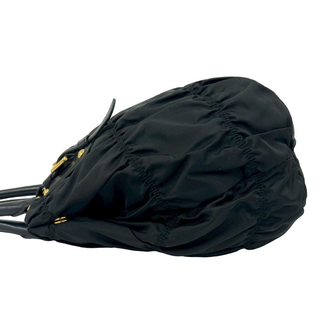 handbag prada