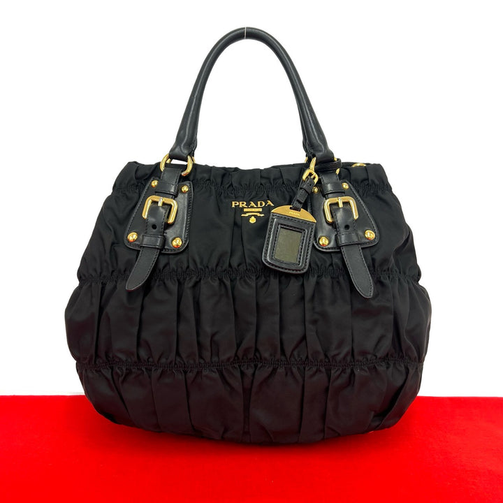 handbag prada